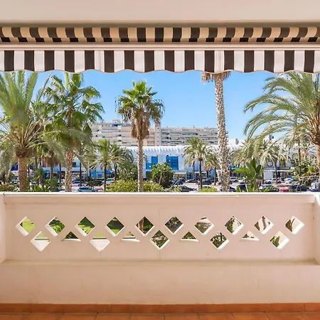 Front Line Playa Rocio Puerto Banus Apartment Marbella